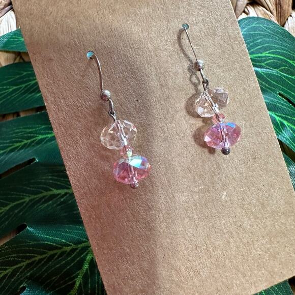 BOGO FREE Pink translucent bead earrings - Picture 1 of 3